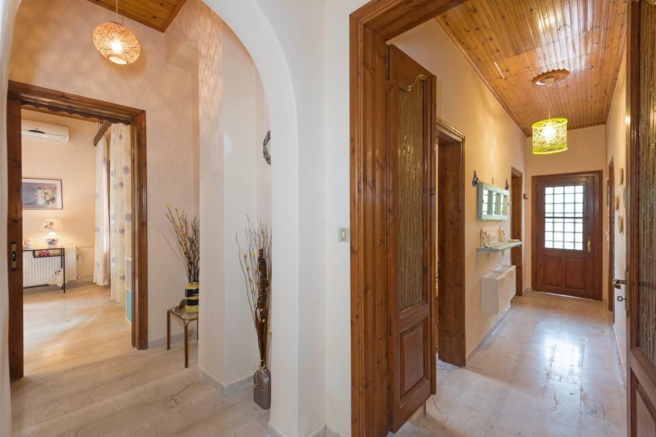 Family Holiday Apartment With Garden & Bbq Velonádes Exterior foto
